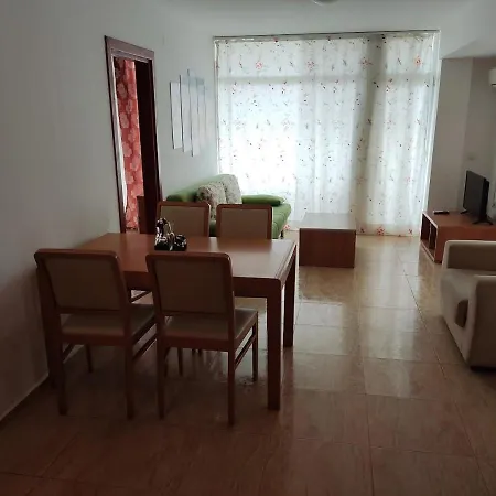 شقة Grahams Spacious 2 Bed For Rent At Sunny