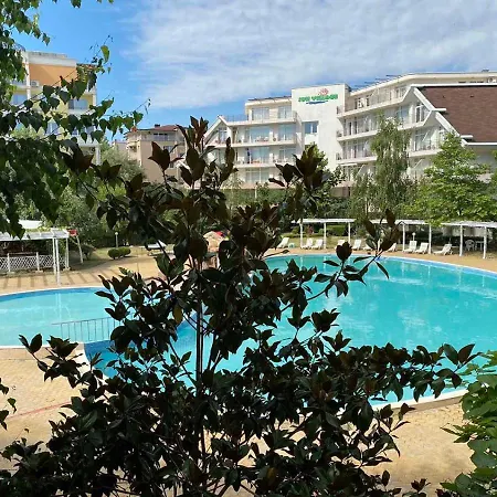 شقة Grahams Spacious 2 Bed For Rent At Sunny ساني بيتش